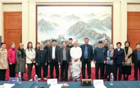 怀絮从艺40周年展在人民大会堂五楼多功能厅隆重举行